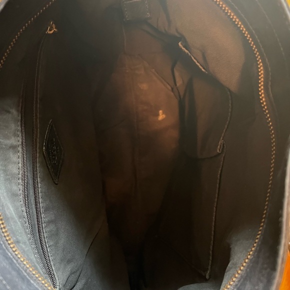 Black Fossil leather shoulder satchel bag. Soft leather. - Picture 5 of 10